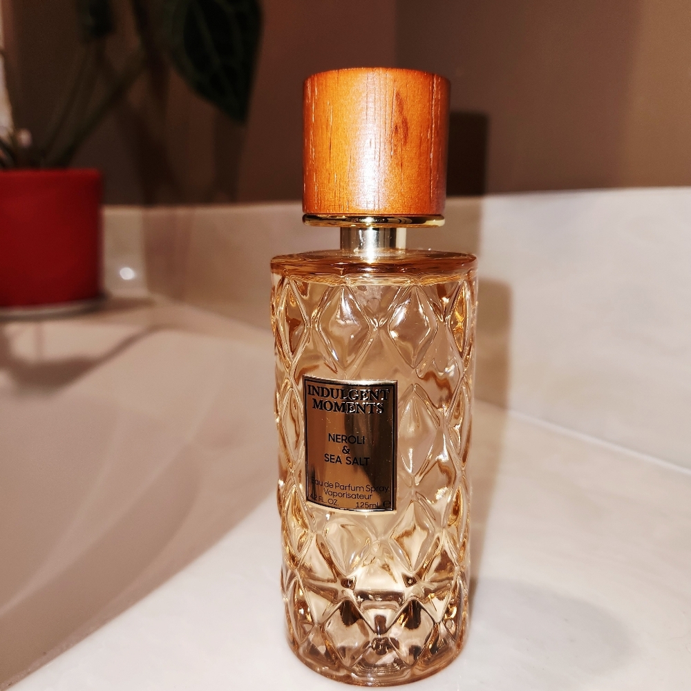 Indulgent Moments Neroli & Sea Salt by Indulgent Spray 4.2oz